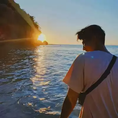 秦明凝